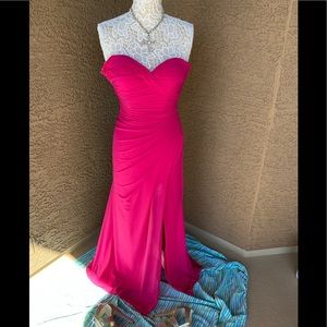Pristine La Femme Sexy Pink Cinched Waist Hi Slit Strapless stunner dress 6